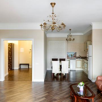 Юрія Іллєнка вул. (Мельникова), 18-Б