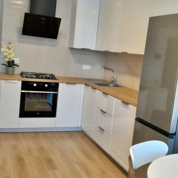 Тараса Шевченка вул., 60/6