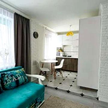 Відрадний просп. (Чубаря), 28-Б