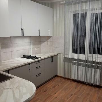 Євгена Чикаленка вул., 77