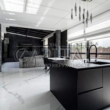 Київська вул.