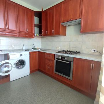 Генерала Миколи Юнаківа вул., 9б