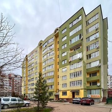 Паркова вул., 18