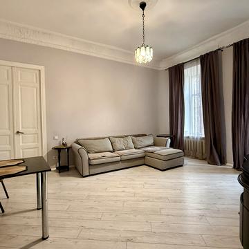 Велика Арнаутська вул., 93