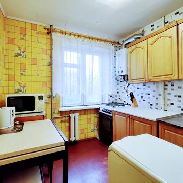 Олександра Поля просп. (Кірова), 90