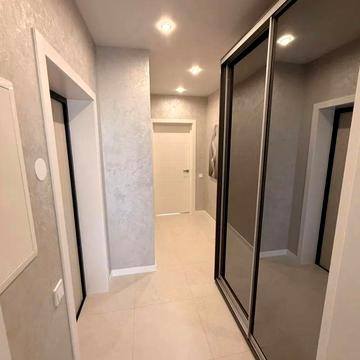 Володимира Навроцького вул., 37