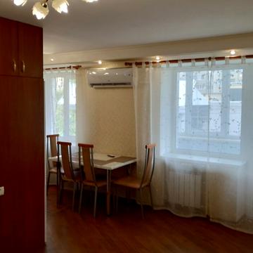 Антоновича вул. (Горького), 170/172