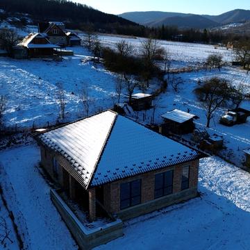 Центральна