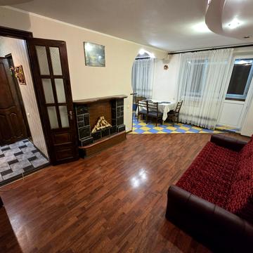 Острозького вул., 23