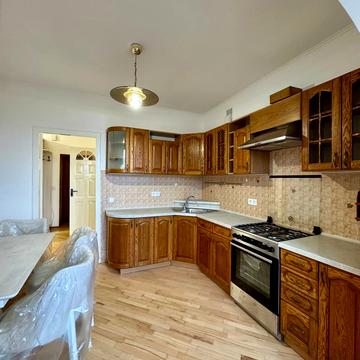 Південний бульв., 42