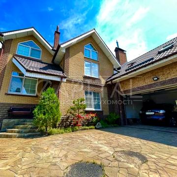 Богатирська вул.