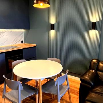 Вацлава Гавела бульв. (Івана Лепсе), 28