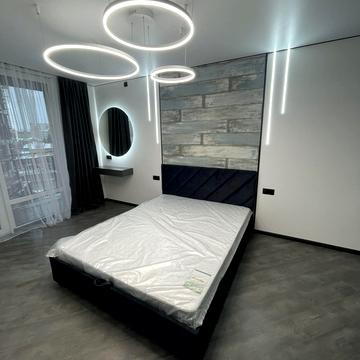 Юліана Пелеша вул., 3