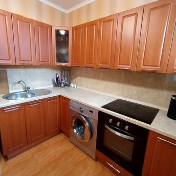 Миру просп., 7