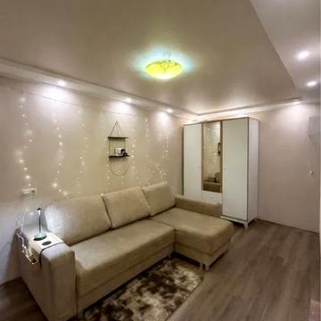 Академіка Корольова просп., 6