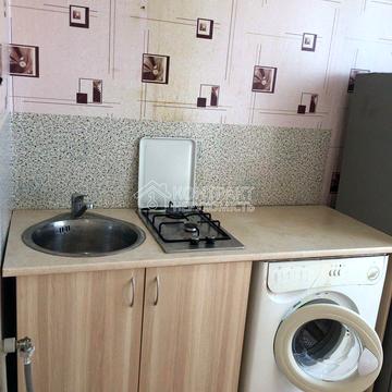 Туркестанська вул., 30