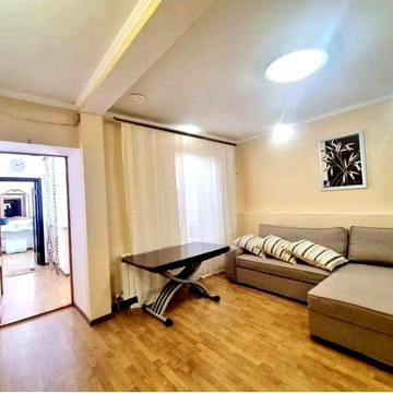 Торгова вул., 42