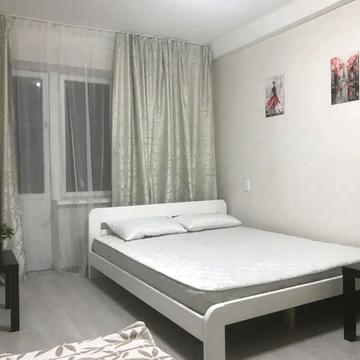 Сірожупанників вул. (Валентина Сєрова), 30