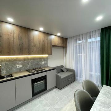 Юліана Пелеша вул., 3