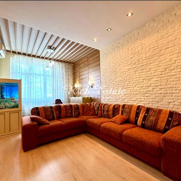 Володимира Івасюка просп. (Героїв Сталінграду), 26-А