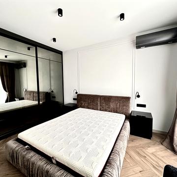 Повітряних Сил просп. (Повітрофлотський), 56-Б