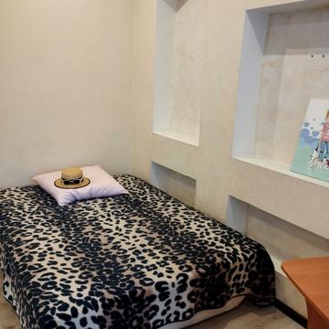 Приморська вул., 55