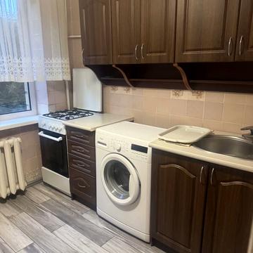 Академіка Білецького вул., 9