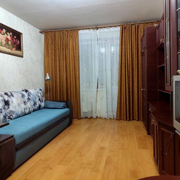 Ревуцького вул., 24/4