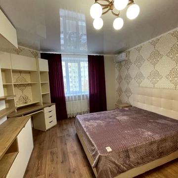 Боголюбова вул., 20