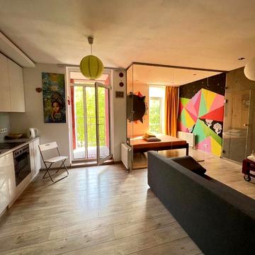 Регенераторна вул., 4 к1