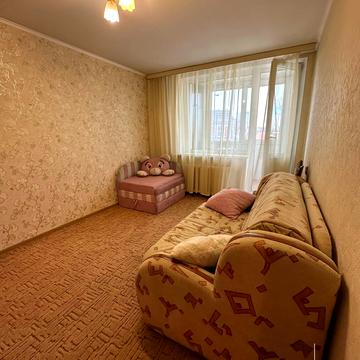 Зодчих вул., 72