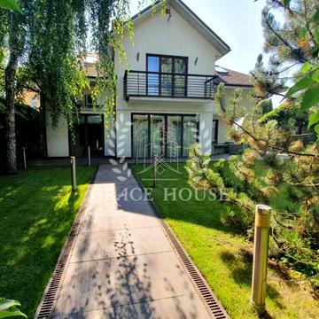 Нечуя-Левицького вул.