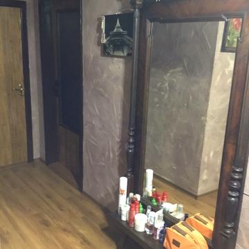 Українських Добровольців вул., 8