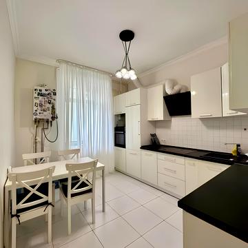 Січових Стрільців вул., 76б