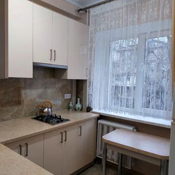 Академіка Філатова вул., 55