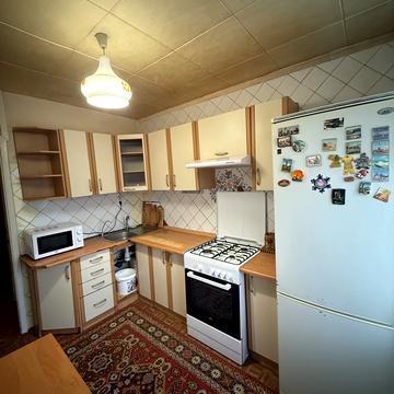 Чумаченка вул., 34/16