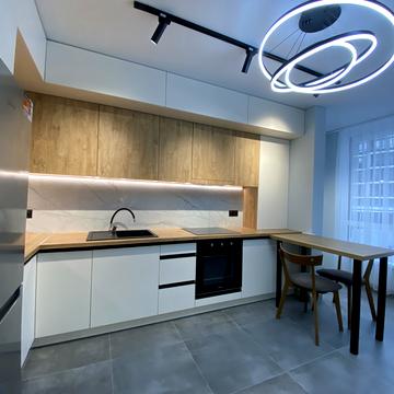 Бельведерська вул., 35