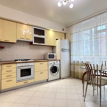 Наукова вул., 43а