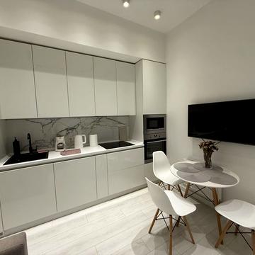 Ніни Строкатої вул. (Буніна), 33