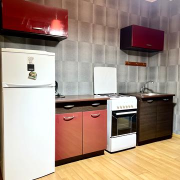 Петра Калнишевського вул. (Михайла Майорова), 8