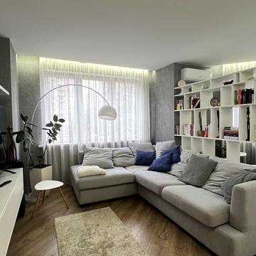 Велика Китаївська вул., 53