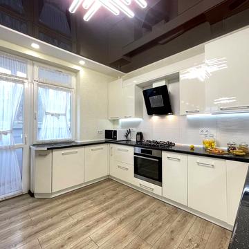 Василя Стуса вул. (Островського), 24