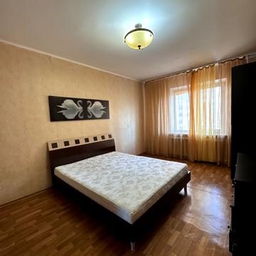 Олени Пчілки вул., 4