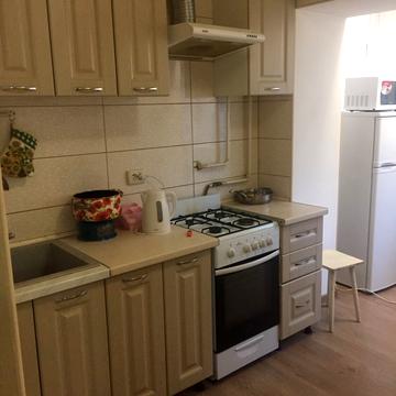 Героїв Крут вул. (Фурманова), 10