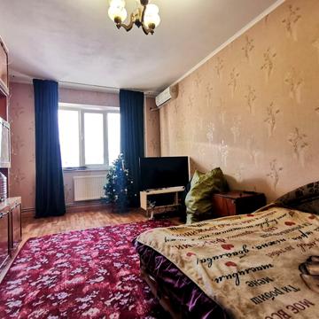 Незалежності вул., 74