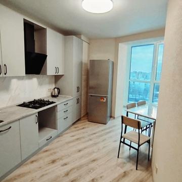 Європейська вул., 11