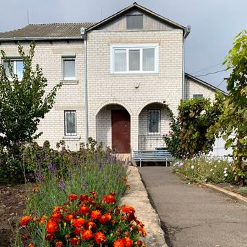 Онопрієнка вул., 32