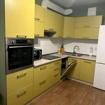 Золотоустівська вул., 34