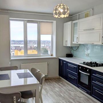 Вячеслава Чорновола вул., 91п