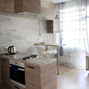 Академіка Писаржевського вул., 8